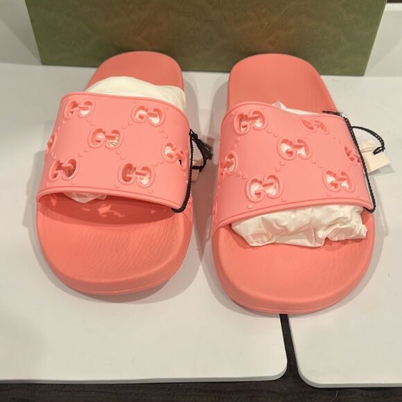 Brand new Gucci slides with box - Picture 3 of 6